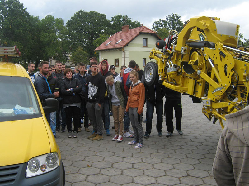 Rolnicy z ZSP Kościelec w akcji „Grunt to bezpieczeństwo”