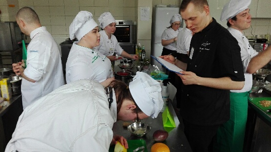 Uczniowie z Kościelca na konkursie gastronomicznym w Gdyni