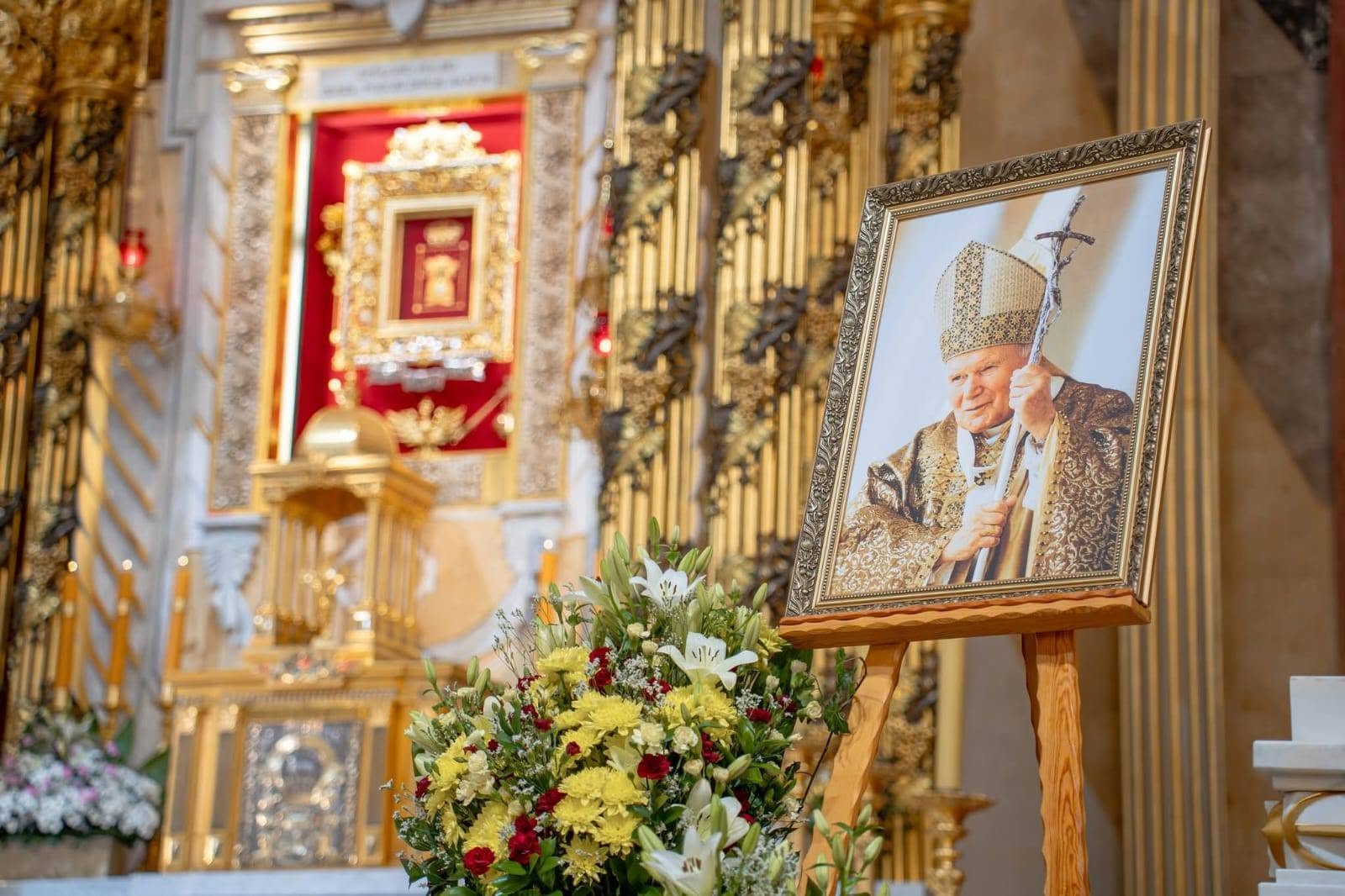 Pielgrzymka Szkół im. Jana Pawła II do Lichenia