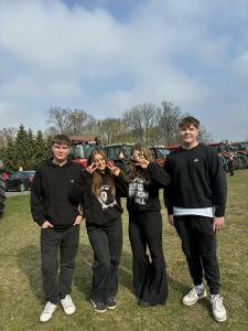 672644354 922141247447669 2838599516311471321 n