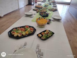 660816211 910335615294899 3295816570630887944 n